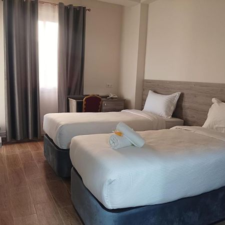 Nour Echames Hotel - Cheraga Buitenkant foto